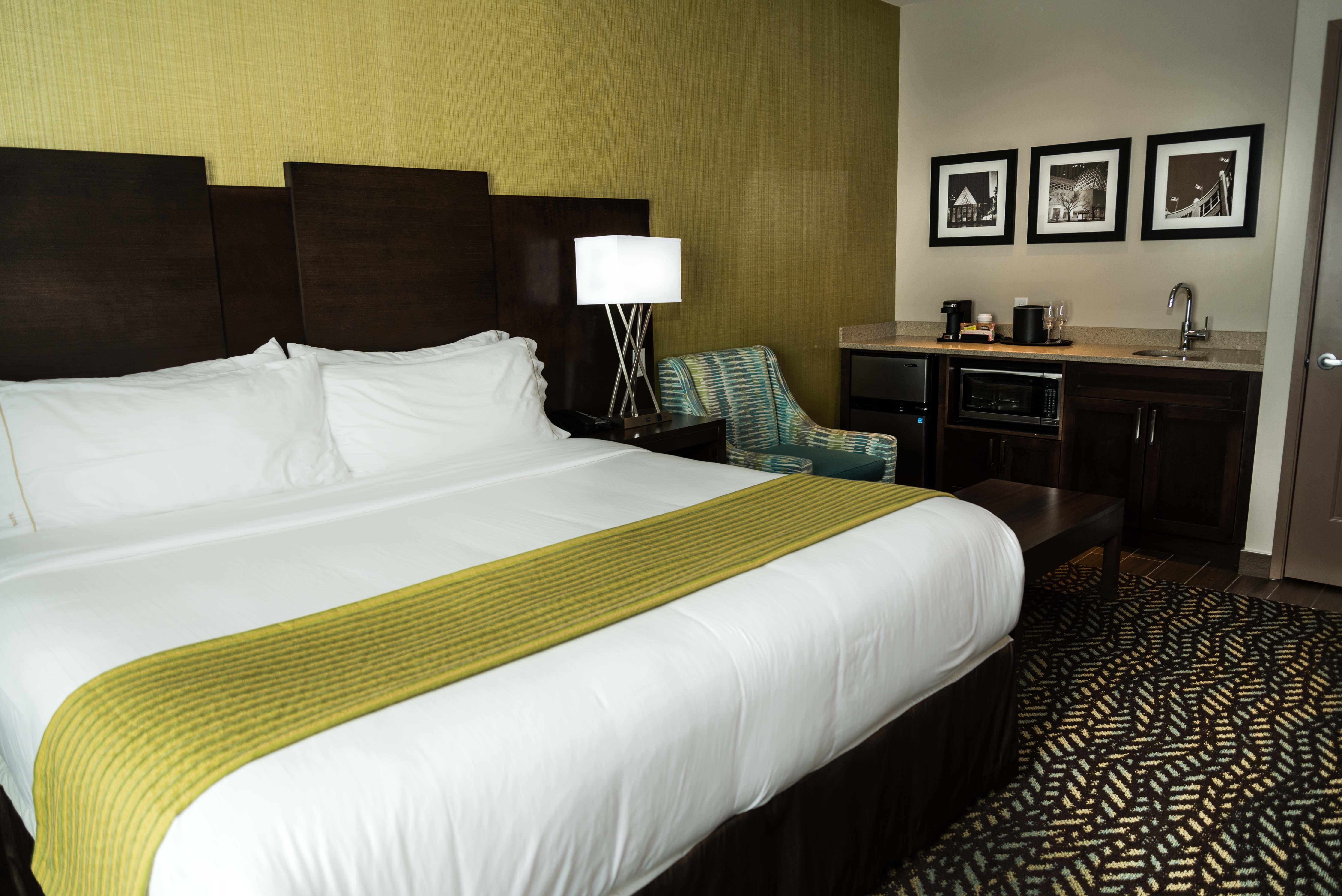 Holiday Inn Express & Suites Spruce Grove - Stony Plain By Ihg Esterno foto