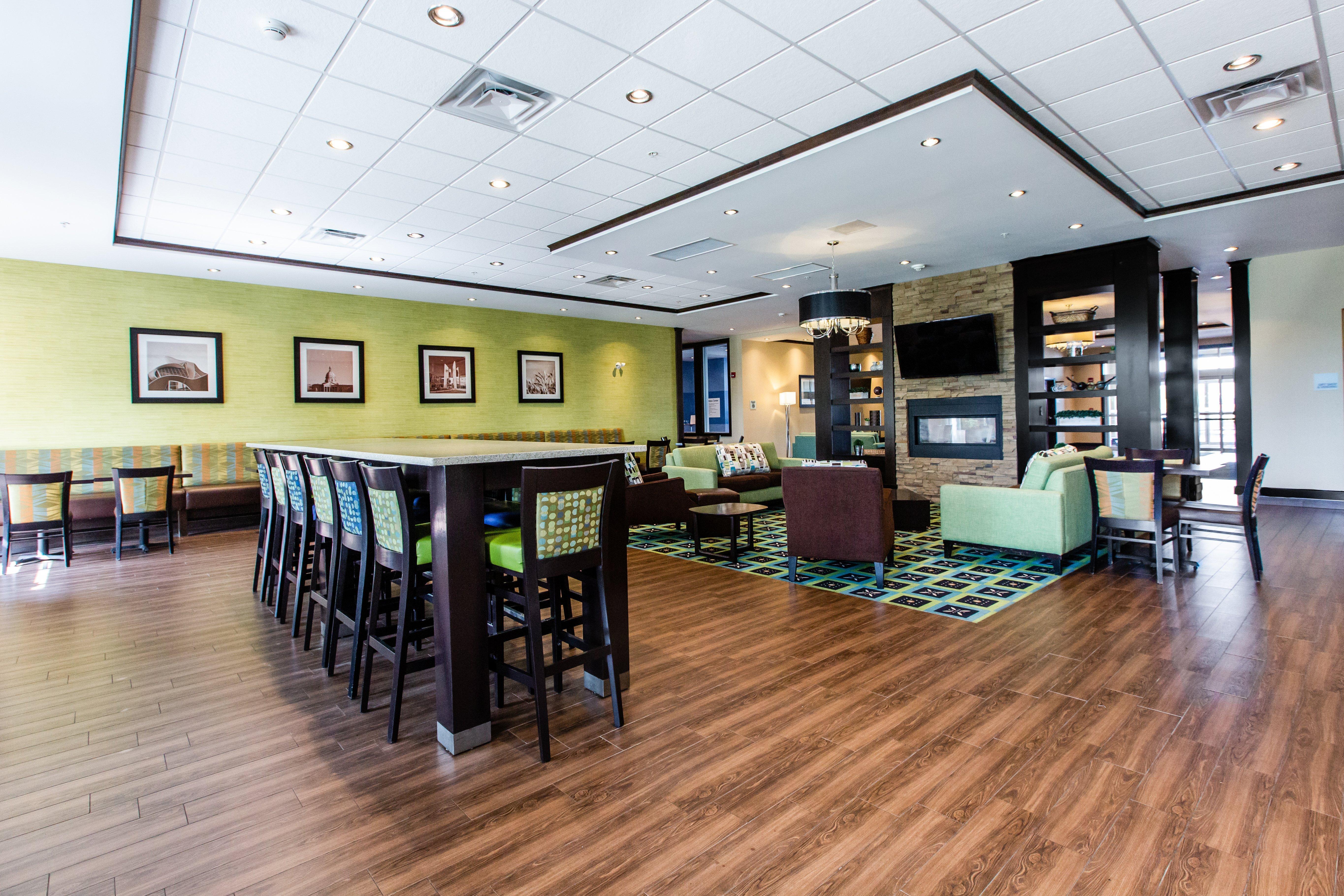 Holiday Inn Express & Suites Spruce Grove - Stony Plain By Ihg Esterno foto